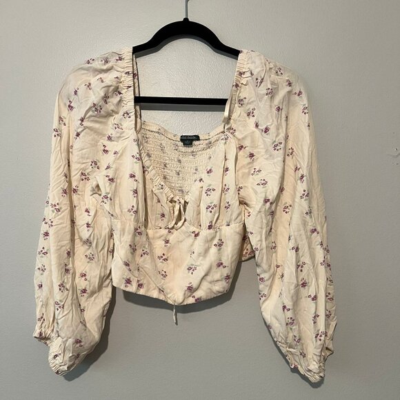 Floral Top - Picture 2 of 5